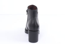 Load image into Gallery viewer, PEPE MENARGUES 21140 Noir