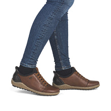 Load image into Gallery viewer, Rieker L7562-22