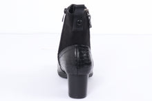 Load image into Gallery viewer, Little Empresses KTM-8 Black