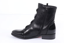 Load image into Gallery viewer, Littele Empresses XYG-4 Black