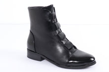 Load image into Gallery viewer, Littele Empresses XYG-4 Black