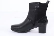 Load image into Gallery viewer, Little Empresses KTM-8 Black