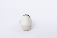 Charger l'image dans la galerie, Vangelo OY3243 White - Confort &amp; Élégance 